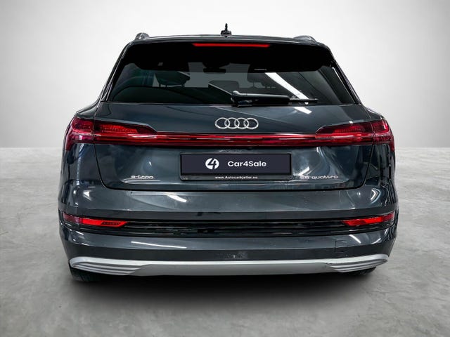 WAUZZZGE7LB000747 2020 AUDI E-TRON-3