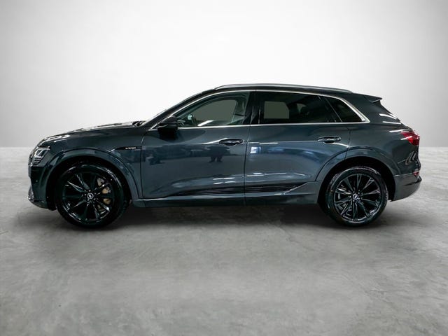 WAUZZZGE7LB000747 2020 AUDI E-TRON-1