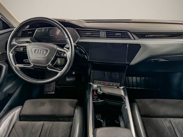 2020 AUDI E-TRON - 14