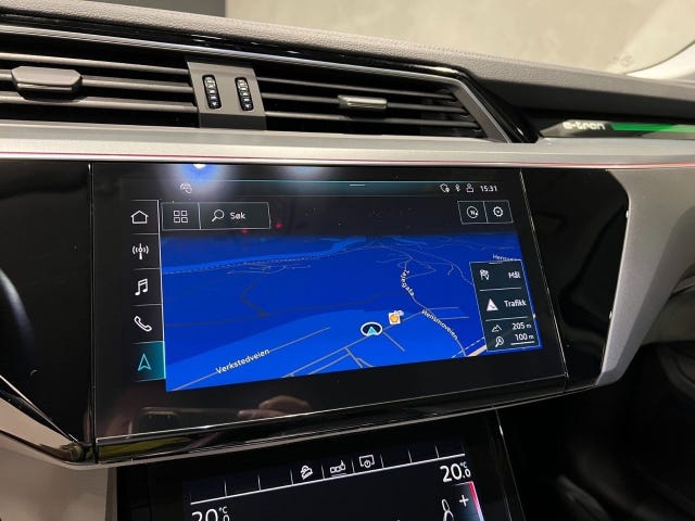2020 AUDI E-TRON - 42
