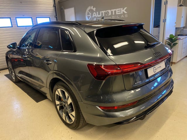 WAUZZZGE7LB026474 2020 AUDI E-TRON-1