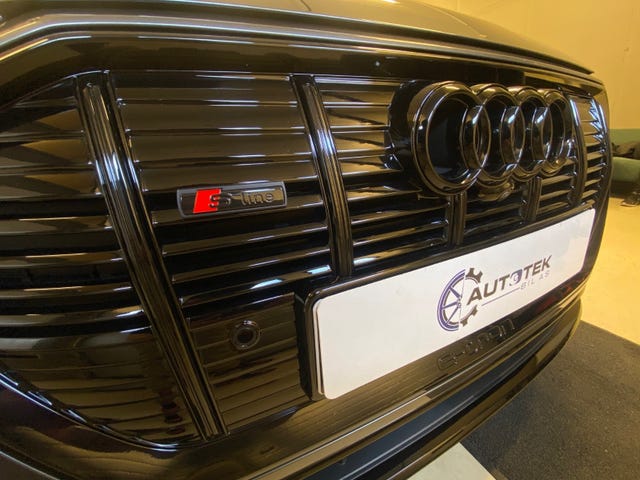 2020 AUDI E-TRON - 10