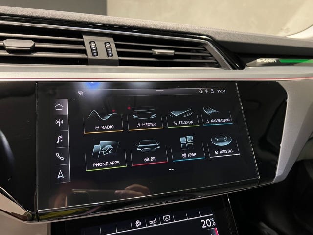 2020 AUDI E-TRON - 34