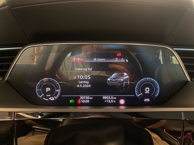 2020 AUDI E-TRON - 24