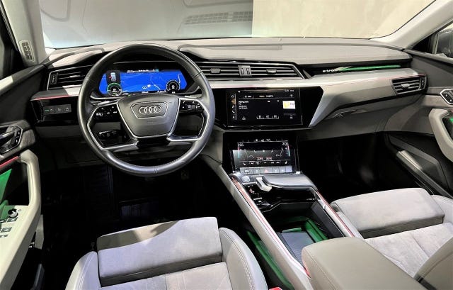 2020 AUDI E-TRON - 19