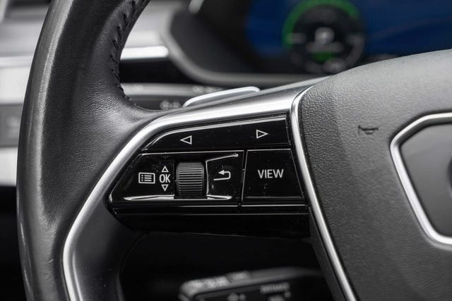 2020 AUDI E-TRON - 17