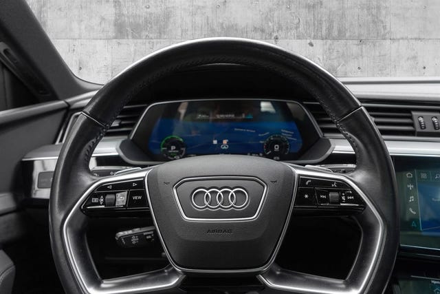 2020 AUDI E-TRON - 14