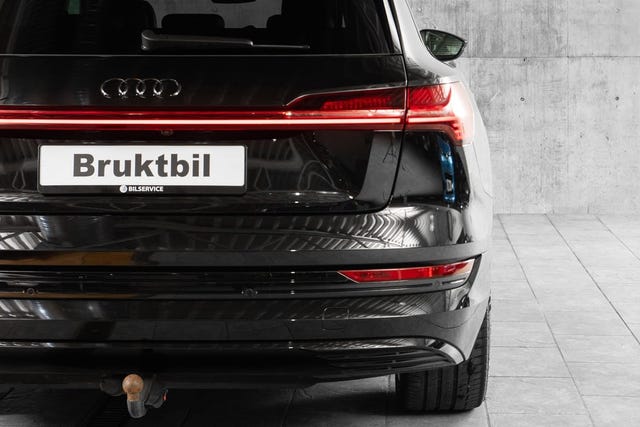 2020 AUDI E-TRON - 8