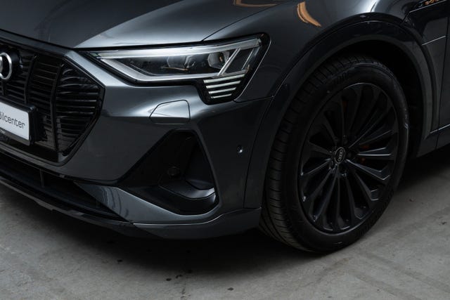 2021 AUDI E-TRON - 12