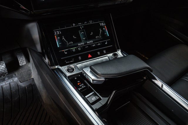 2021 AUDI E-TRON - 19