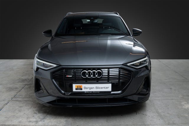 WAUZZZGE2MB039828 2021 AUDI E-TRON-1