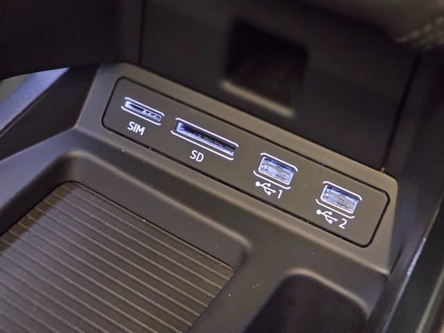 2020 AUDI E-TRON - 45