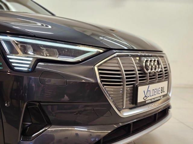 WAUZZZGE9LB033202 2020 AUDI E-TRON-3