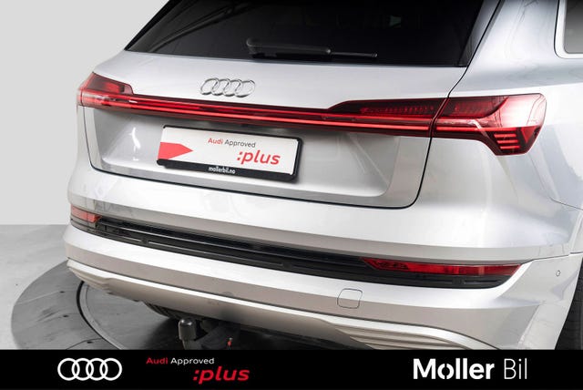 WAUZZZGE6LB028300 2020 AUDI E-TRON-5