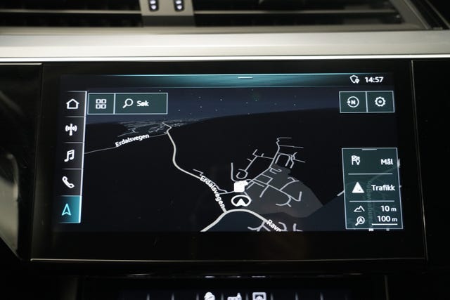 2020 AUDI E-TRON - 10