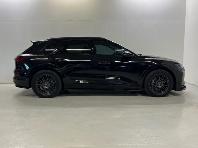 2020 AUDI E-TRON - 19