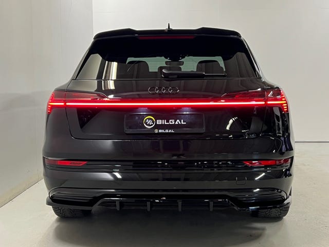 2020 AUDI E-TRON - 13