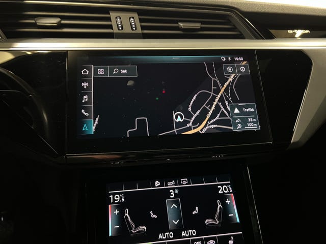 2020 AUDI E-TRON - 33
