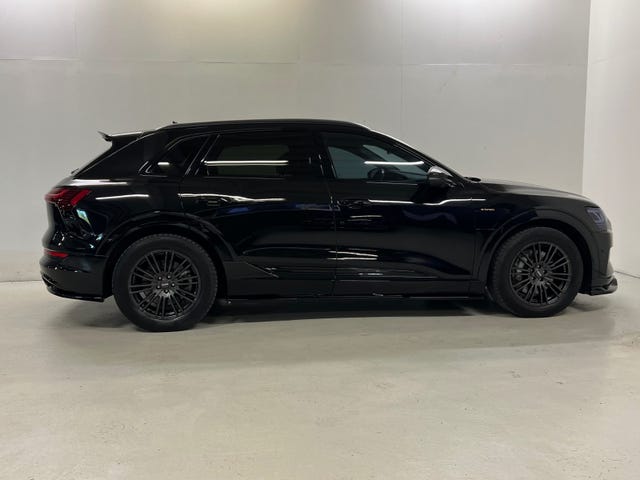 2020 AUDI E-TRON - 18
