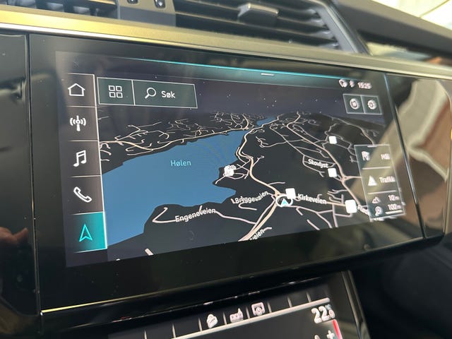 2020 AUDI E-TRON - 33