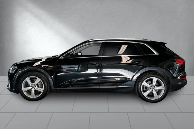2020 AUDI E-TRON - 8