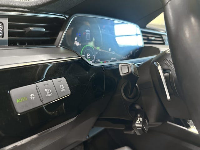 2020 AUDI E-TRON - 16