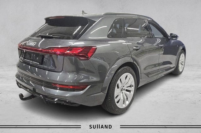 WAUZZZGEXMB040340 2021 AUDI E-TRON-5