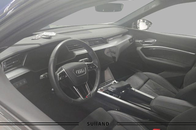 2021 AUDI E-TRON - 9