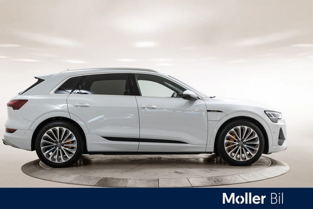 2020 AUDI E-TRON - 8