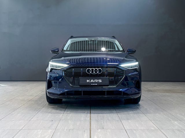2020 AUDI E-TRON - 9