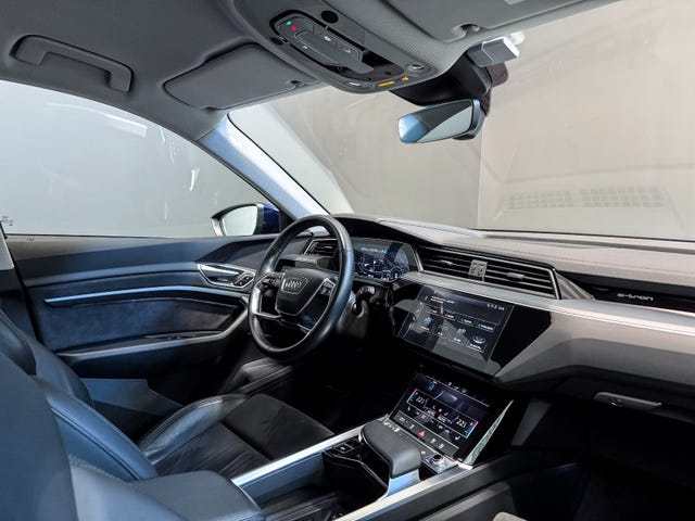 2020 AUDI E-TRON - 22