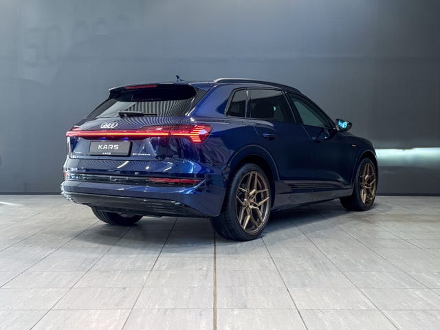 WAUZZZGE4LB024553 2020 AUDI E-TRON-4
