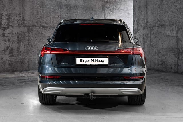 WAUZZZGE1LB021898 2020 AUDI E-TRON-5