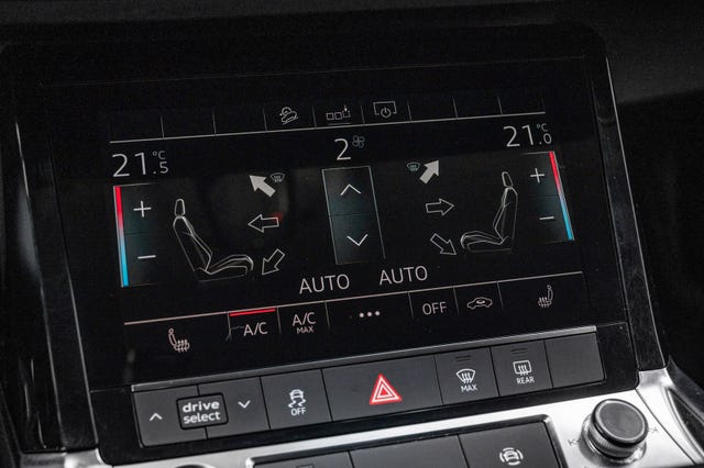 2020 AUDI E-TRON - 22