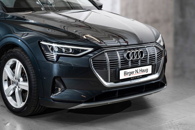 WAUZZZGE1LB021898 2020 AUDI E-TRON-1