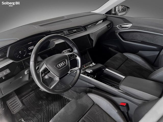2020 AUDI E-TRON - 36