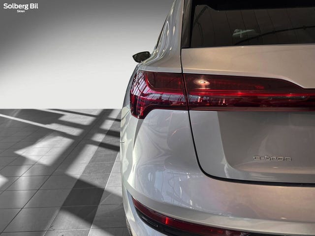 2020 AUDI E-TRON - 27