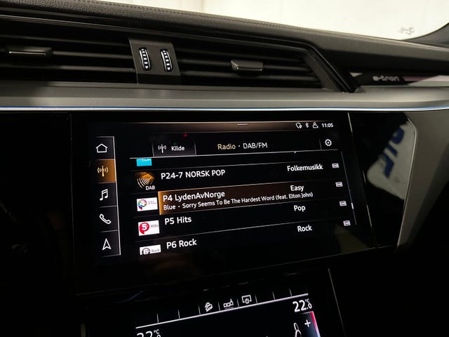 2020 AUDI E-TRON - 23