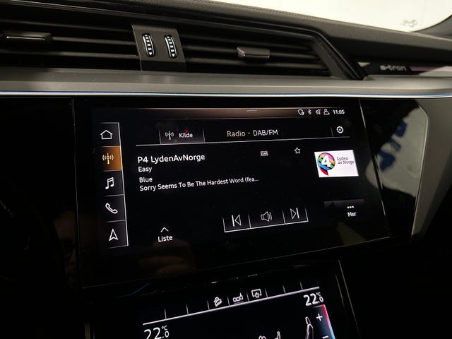 2020 AUDI E-TRON - 19