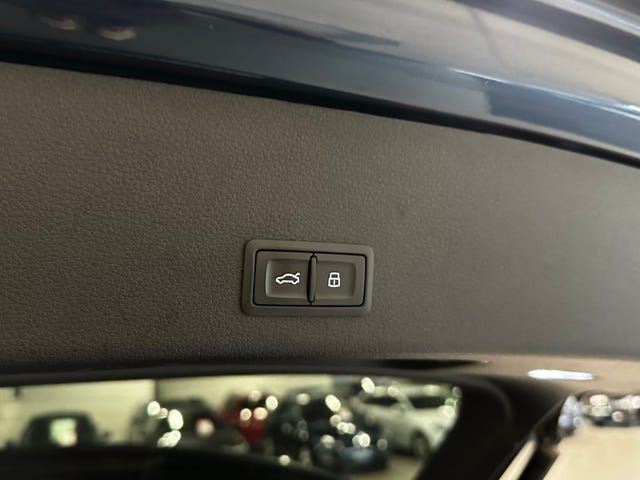 2020 AUDI E-TRON - 12