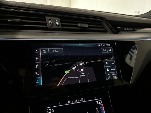 2020 AUDI E-TRON - 26