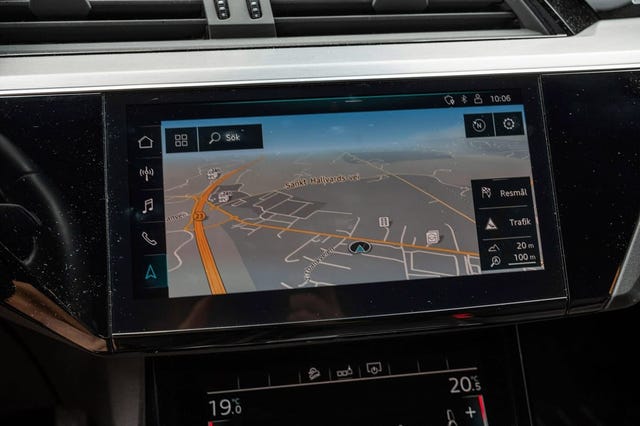 2020 AUDI E-TRON - 21