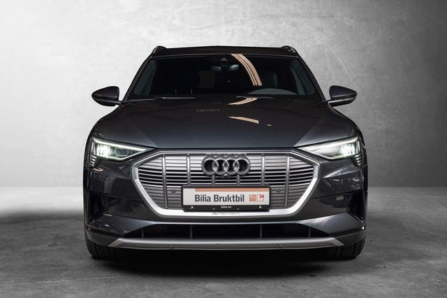 WAUZZZGE5LB023234 2020 AUDI E-TRON-2