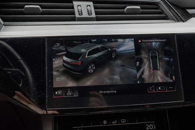 2020 AUDI E-TRON - 25