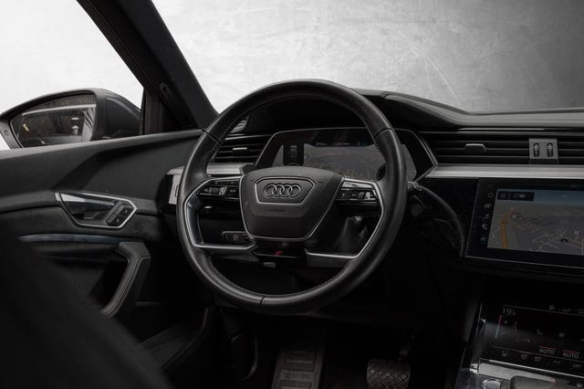 2020 AUDI E-TRON - 15