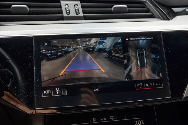 2020 AUDI E-TRON - 24