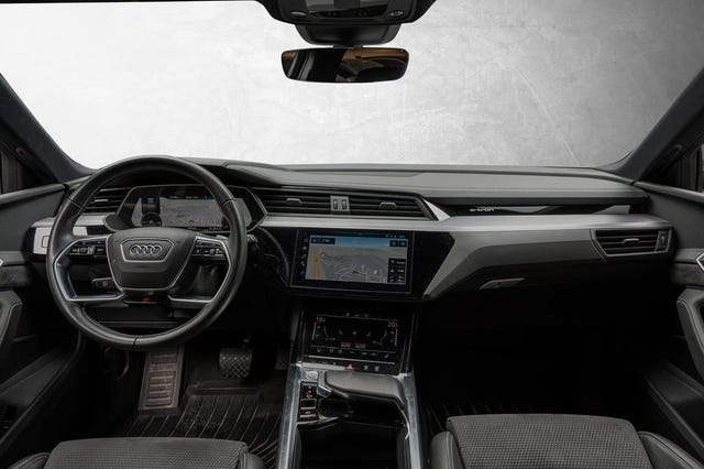 2020 AUDI E-TRON - 14