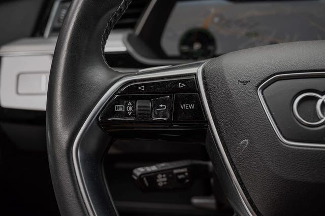 2020 AUDI E-TRON - 17