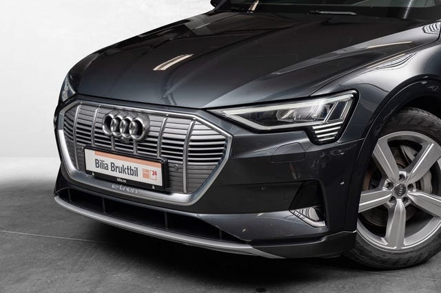 WAUZZZGE5LB023234 2020 AUDI E-TRON-1