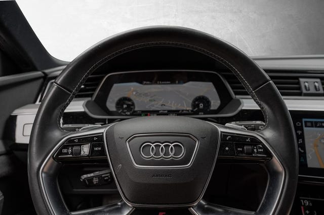 2020 AUDI E-TRON - 16